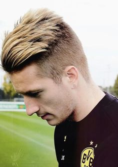 Marco Reus 2017 Hairstyle Name & How to Make This haircut Marco Reus 2017 Hairstyle Name & How to Make This haircut