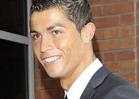 2006-07 man united hairsut of Cristiano Ronaldo