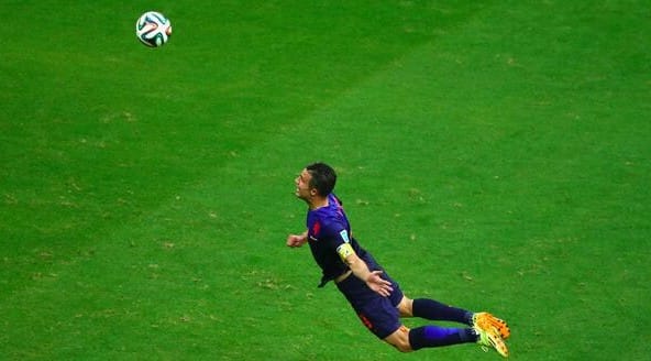 Robin Van Persie Goal video against Spain