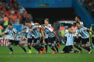 Video Highlights of Netherlands vs Argentina 2014 WC