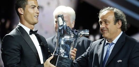 Ronaldo receiving Europe best player trophy
