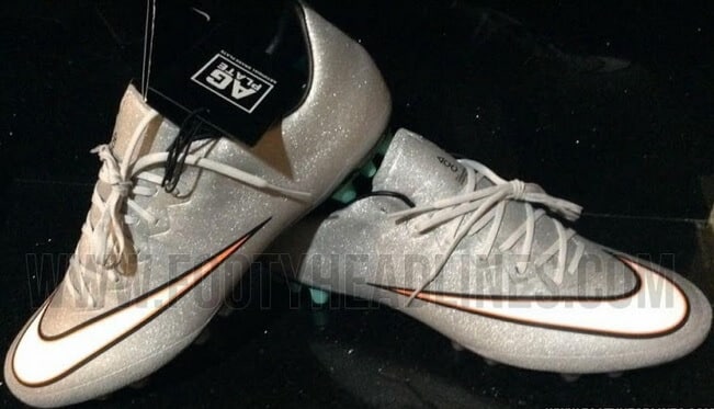 Nike Mercurial Vapor X boots for Ronaldo
