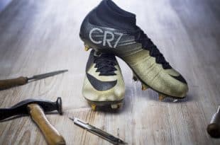 New CR7 Black Gold soccer cleats of Ronaldo