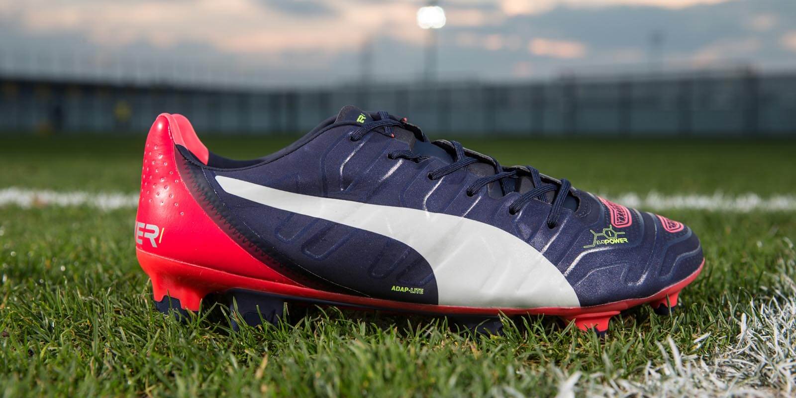 puma football evopower