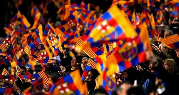 Barca fans chanting Ronaldo Video