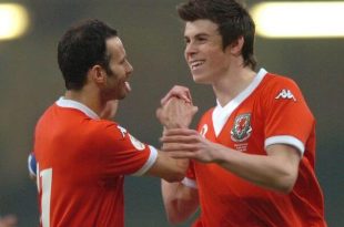 Gareth Bale with Ryan Giggs