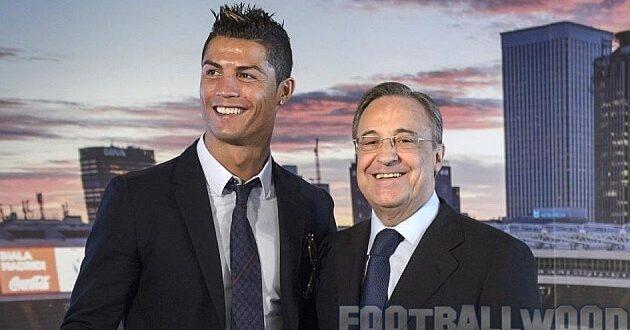 Crisitiano Ronaldo with Florentino Perez