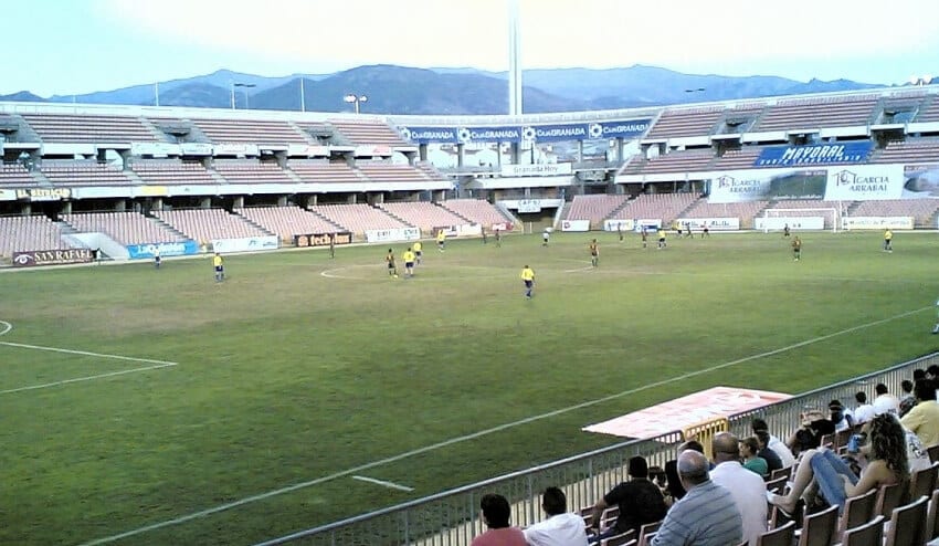 Estadio Nuevo Los Carmenes photo