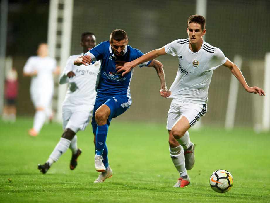 “manchester city sign slobodan tedic for $3,32m”