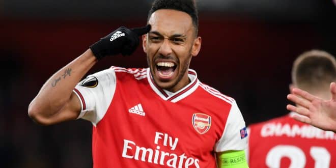 Mikel Arteta, Pierre-Emerick Aubameyang,. Arsenal, Premier League