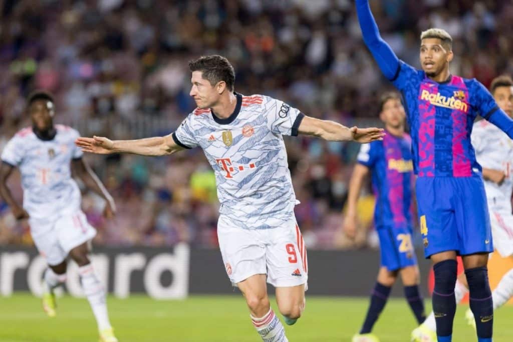 Robert Lewandowski - Camp Nou