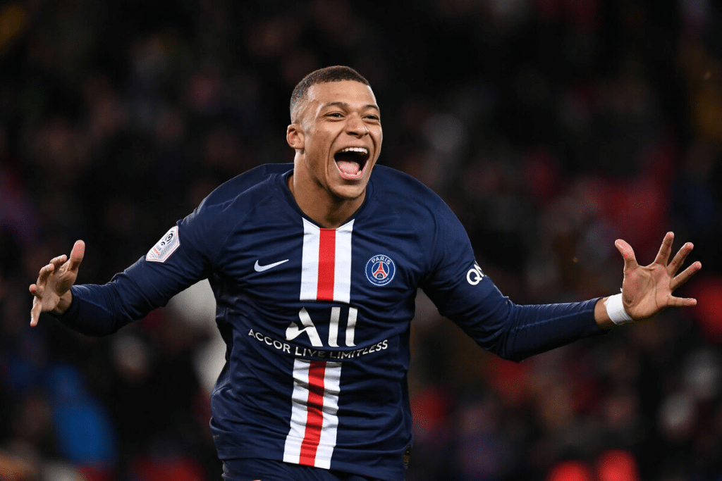 Kylian Mbappé - Paris Saint-Germain F.C.