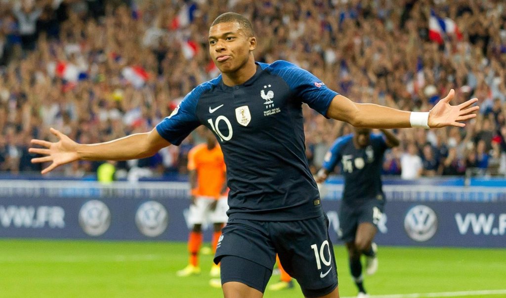 Kylian Mbappé - Paris Saint-Germain F.C.